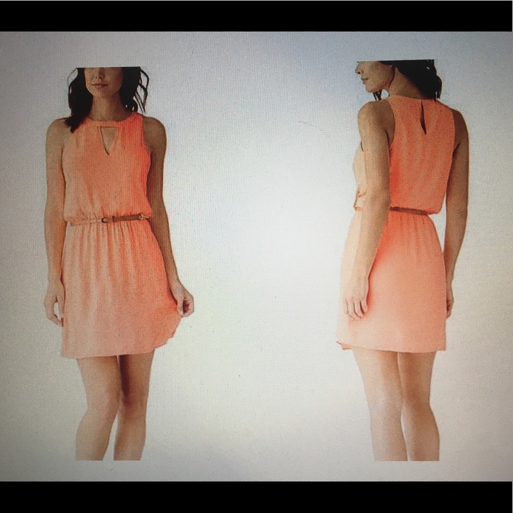 Guess Caylynn dress. Peach color, nude belt SZ XS